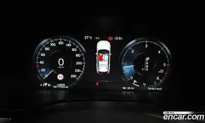 Volvo XC60 2019 2.0 автомат (гидро), миниатюра 11
