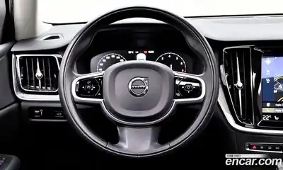 Volvo V60 2021 2.0 автомат (гидро), миниатюра 11