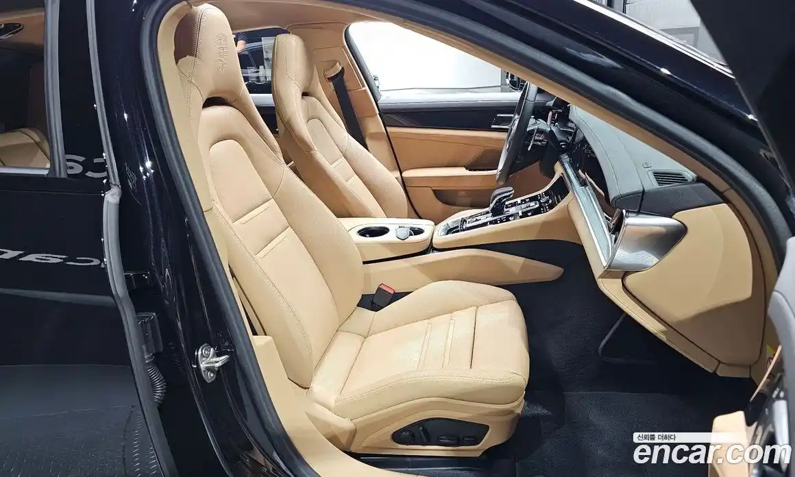 Porsche Panamera 2023 2.9 автомат (гидро), фото 16