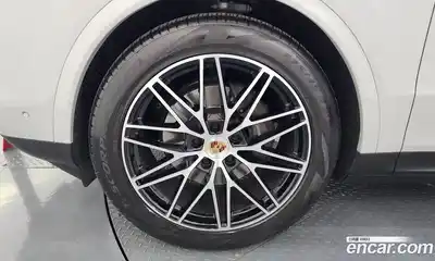 Porsche Cayenne 2024 3.0 автомат (гидро), миниатюра 5