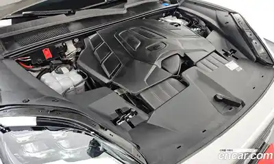 Porsche Cayenne 2024 3.0 автомат (гидро), миниатюра 6