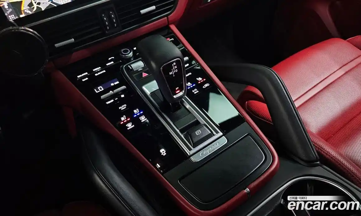 Porsche Cayenne 2020 3.0 автомат (гидро), фото 9