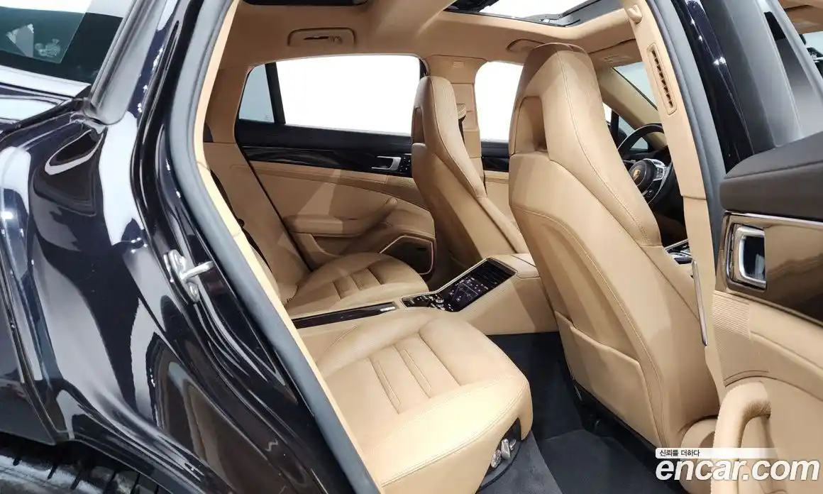 Porsche Panamera 2018 3.0 автомат (гидро), фото 26