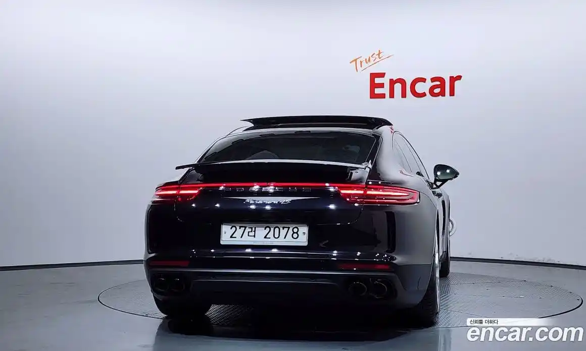 Porsche Panamera 2018 3.0 автомат (гидро), фото 3