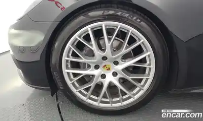 Porsche Panamera 2018 3.0 автомат (гидро), миниатюра 4
