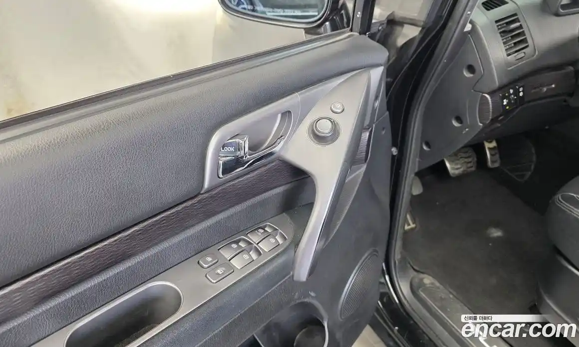 SsangYong Korando 2016 2.2 автомат (гидро), фото 17