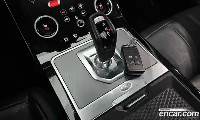 Land Rover Range Rover Evoque 2019 2.0 автомат (гидро), миниатюра 12