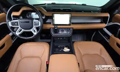 Land Rover Defender 2023 3.0 автомат (гидро), миниатюра 7