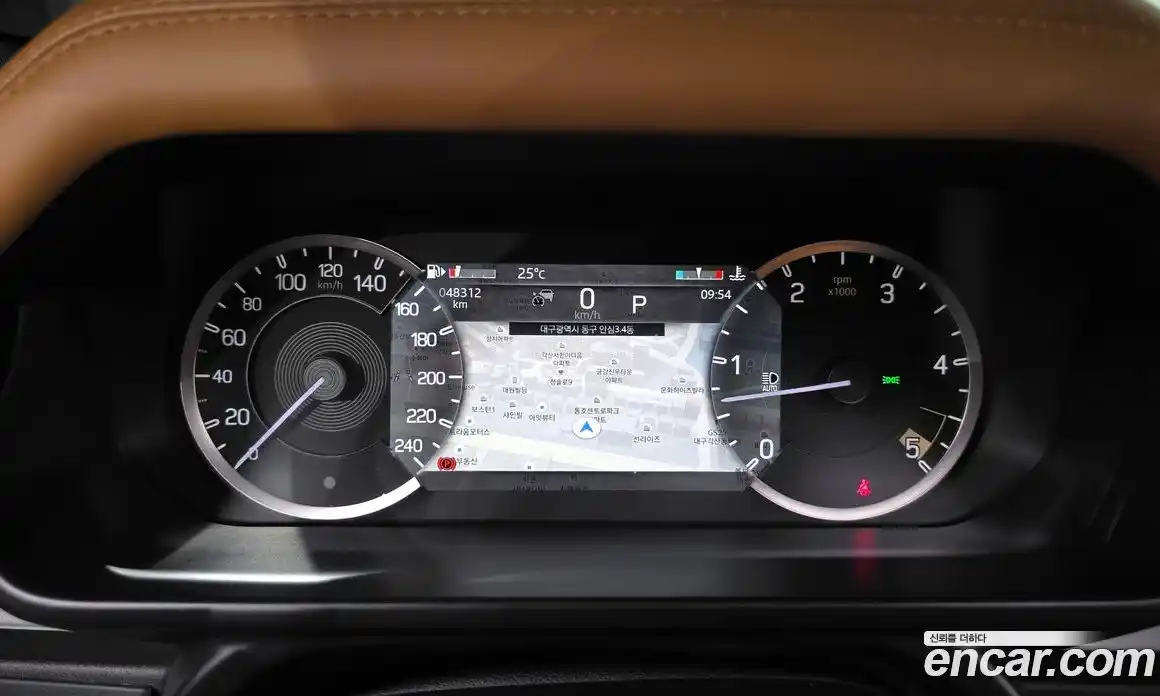 Land Rover Defender 2023 3.0 автомат (гидро), фото 8