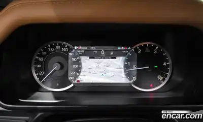Land Rover Defender 2023 3.0 автомат (гидро), миниатюра 8