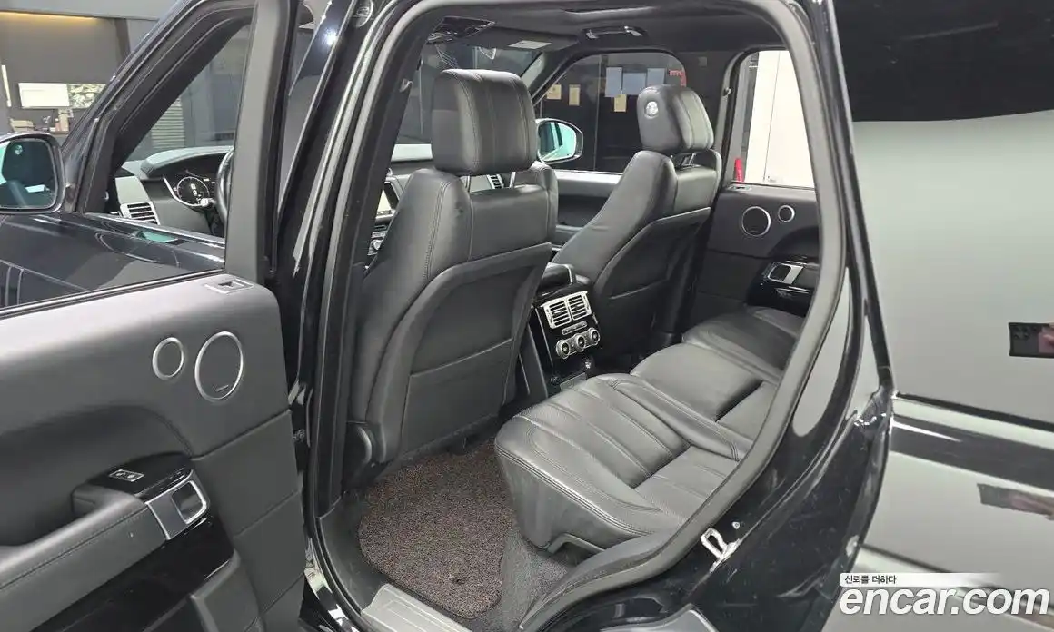 Land Rover Range Rover 2017 5.0 автомат (гидро), фото 12