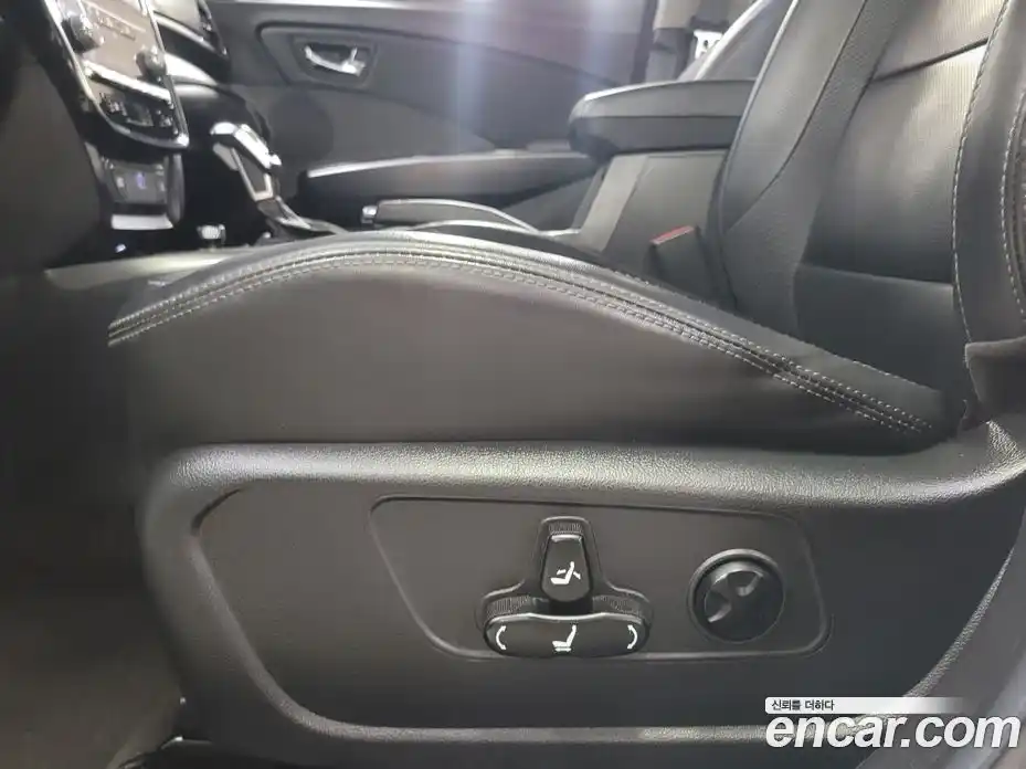 SsangYong TIBOLI 2023 1.5 автомат (гидро), фото 14