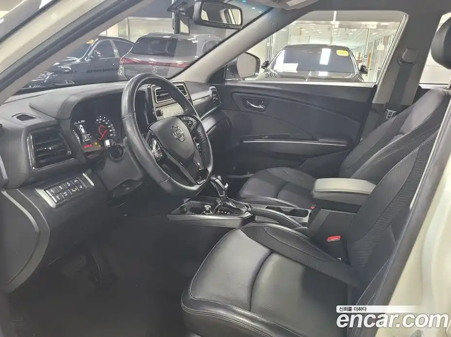 SsangYong TIBOLI 2023 1.5 автомат (гидро), фото 15