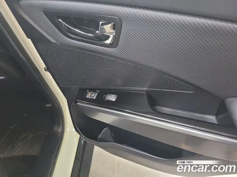 SsangYong TIBOLI 2023 1.5 автомат (гидро), фото 17