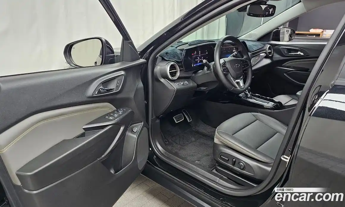 Chevrolet Trax 2023 1.2 автомат (гидро), фото 13