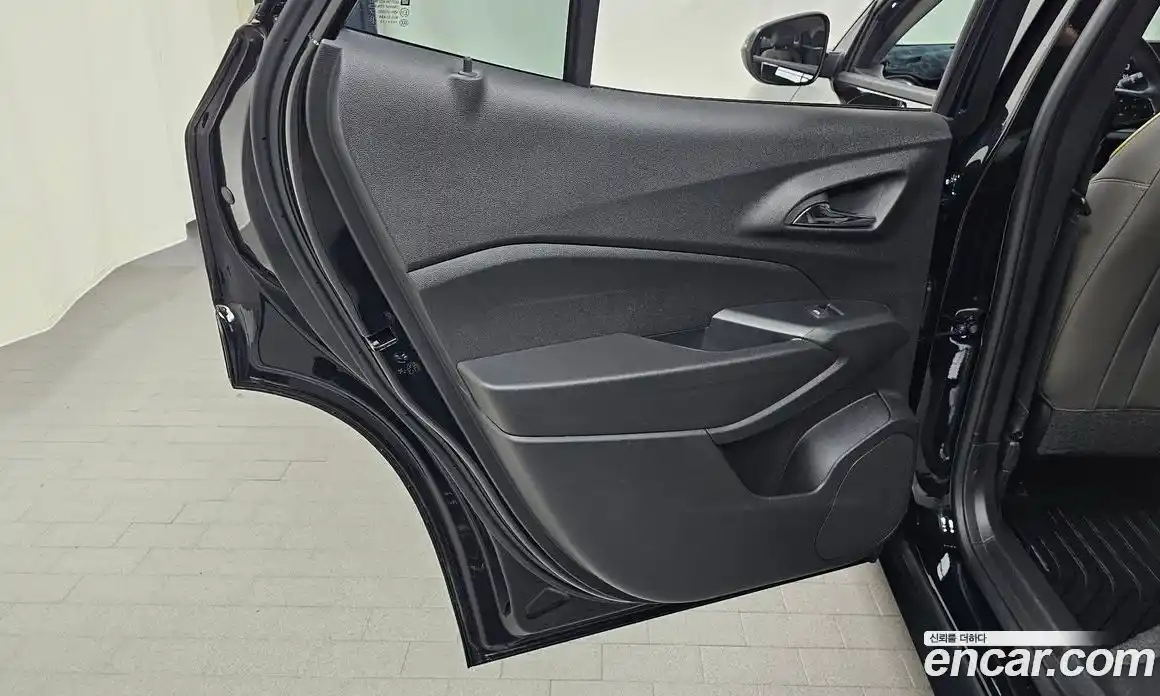 Chevrolet Trax 2023 1.2 автомат (гидро), фото 15