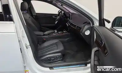 Audi A4 2016 2.0 автомат (гидро), миниатюра 11