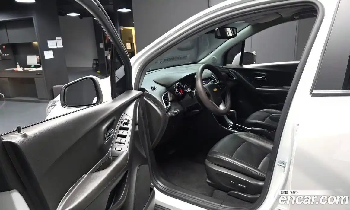 Chevrolet Trax 2020 1.4 автомат (гидро), фото 13