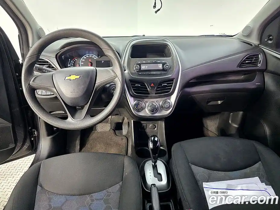 Chevrolet Spark 2016 1.0 автомат (гидро), фото 5