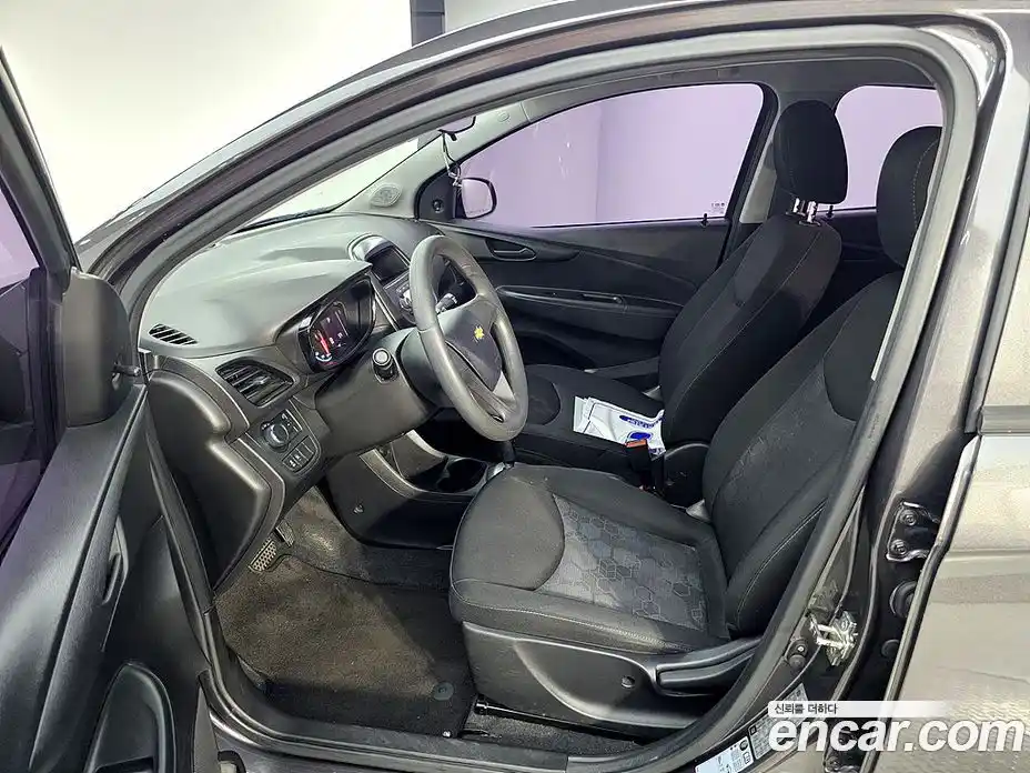 Chevrolet Spark 2016 1.0 автомат (гидро), фото 8