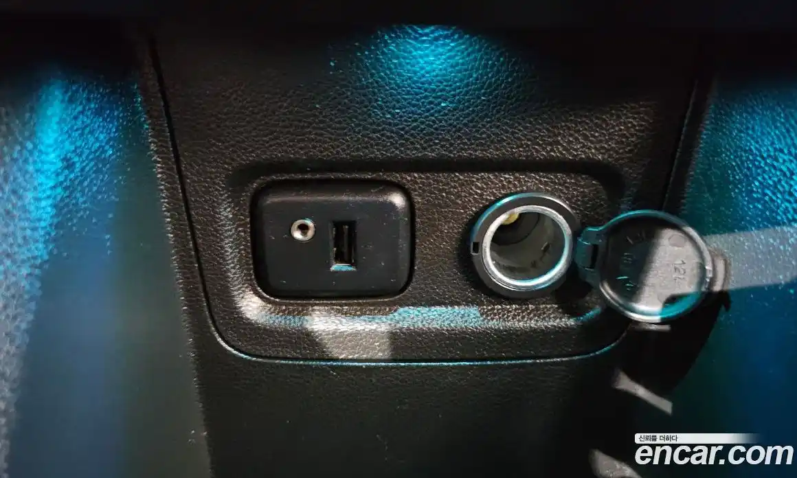 Chevrolet Spark 2015 1.0 автомат (гидро), фото 21