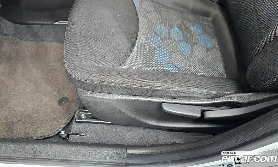 Chevrolet Spark 2015 1.0 автомат (гидро), фото 30