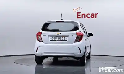 Chevrolet Spark 2015 1.0 автомат (гидро), миниатюра 4