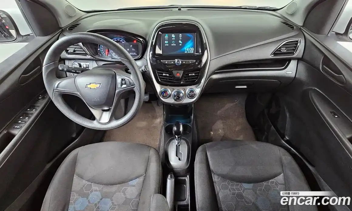Chevrolet Spark 2015 1.0 автомат (гидро), фото 10