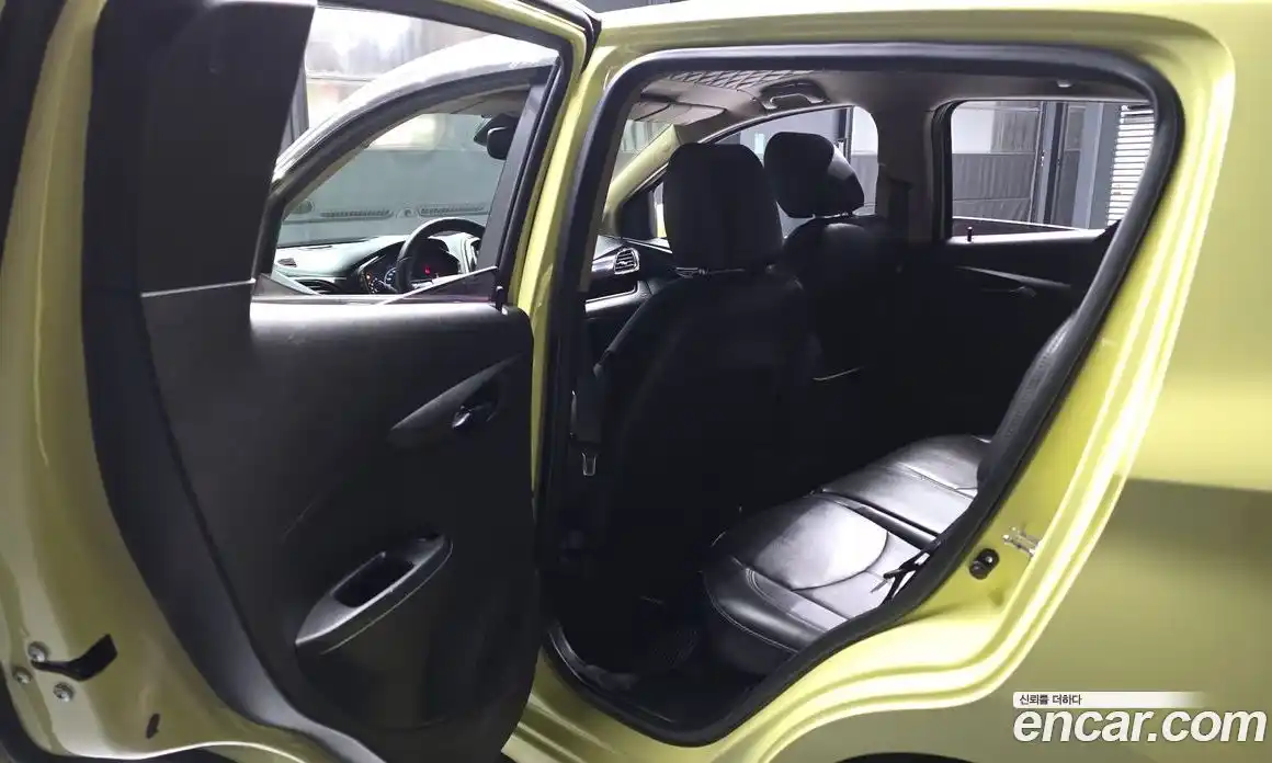 Chevrolet Spark 2016 1.0 автомат (гидро), фото 16