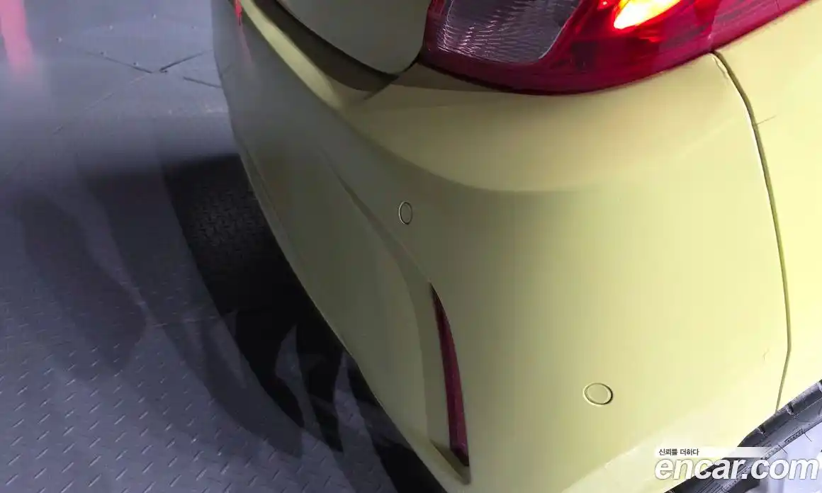 Chevrolet Spark 2016 1.0 автомат (гидро), фото 29