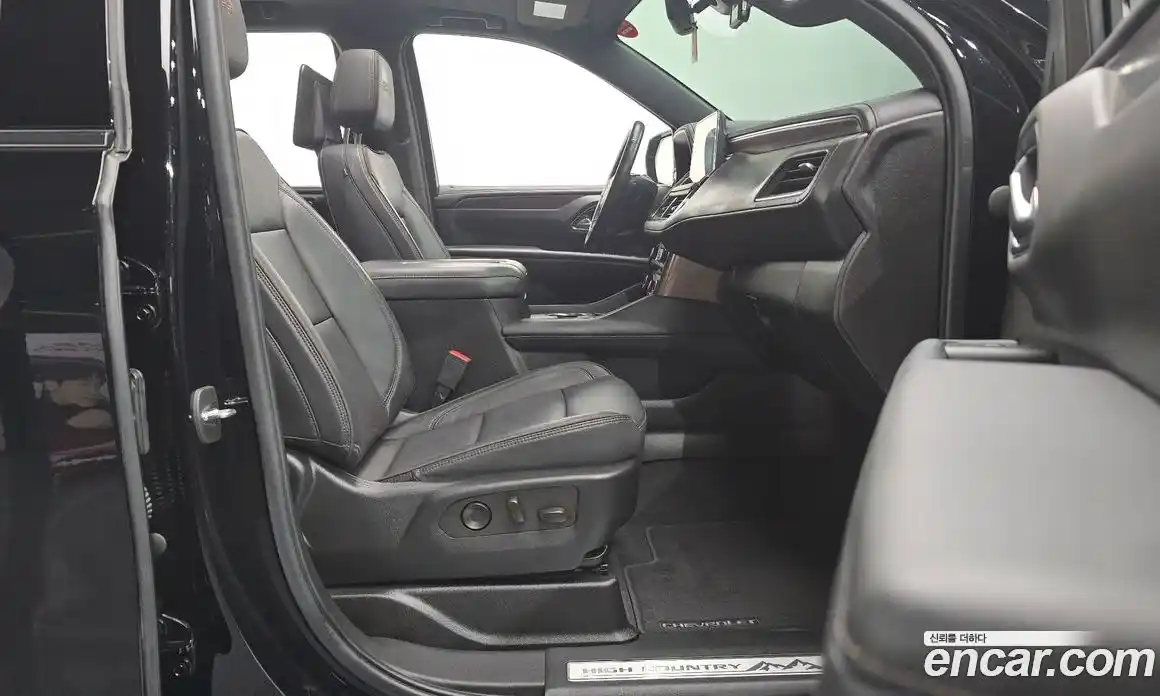 Chevrolet Tahoe 2022 6.2 автомат (гидро), фото 16