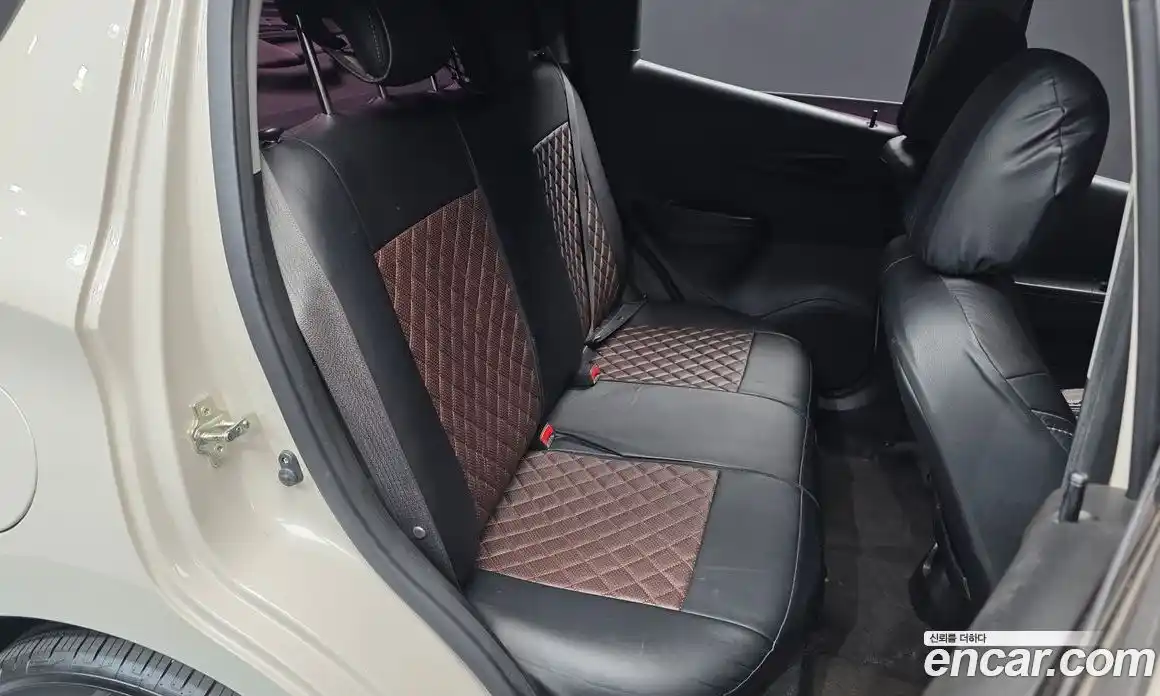 Chevrolet Spark 2016 1.0 автомат (гидро), фото 11