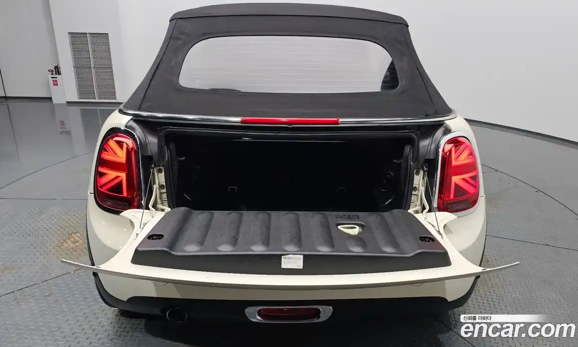 Mini Cooper Convertible 2019 1.5 автомат (гидро), фото 28