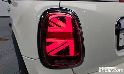 Mini Cooper Convertible 2019 1.5 автомат (гидро), миниатюра 8