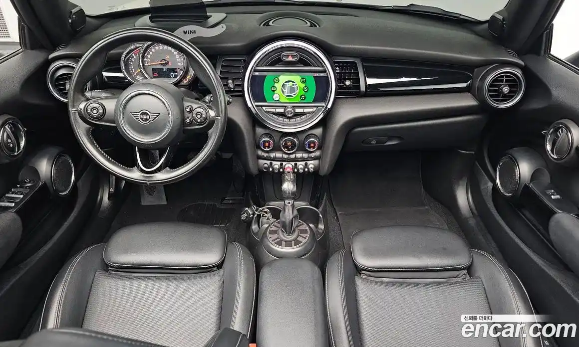 Mini Cooper Convertible 2019 1.5 автомат (гидро), фото 9