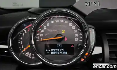 Mini Cooper Convertible 2019 1.5 автомат (гидро), миниатюра 10