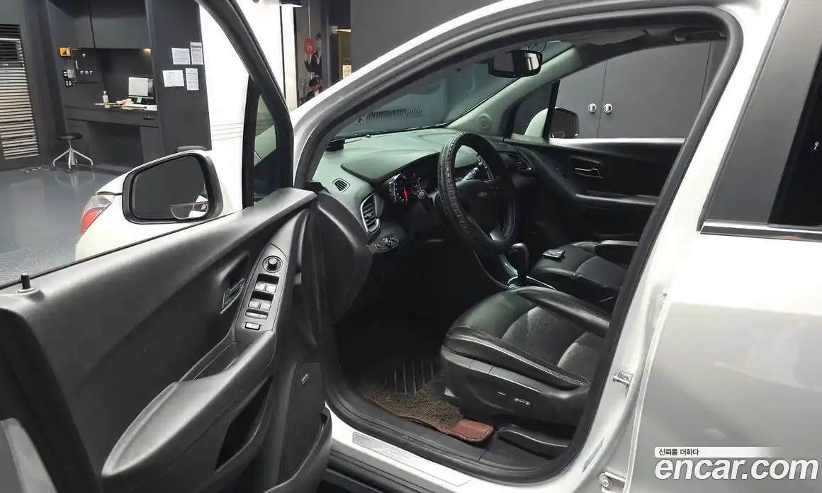 Chevrolet Trax 2017 1.4 автомат (гидро), фото 13