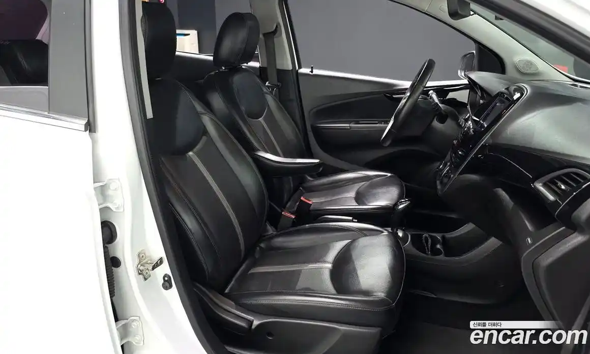 Chevrolet Spark 2019 1.0 автомат (гидро), фото 11