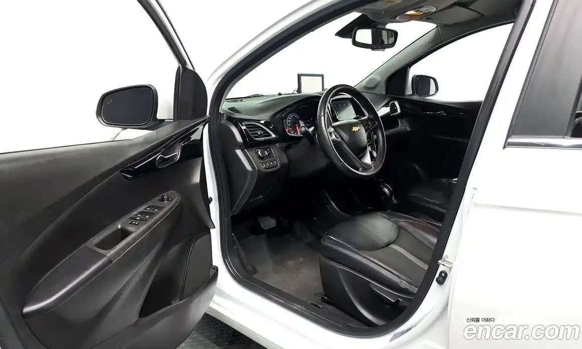 Chevrolet Spark 2019 1.0 автомат (гидро), фото 10