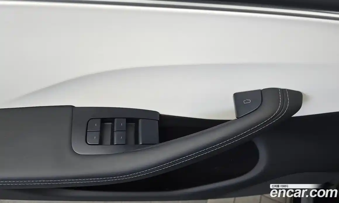 Tesla Model 3 2024 0.2 автомат (гидро), фото 24 Tesla Model 3 2024 0.2 автомат (гидро), фото 24
