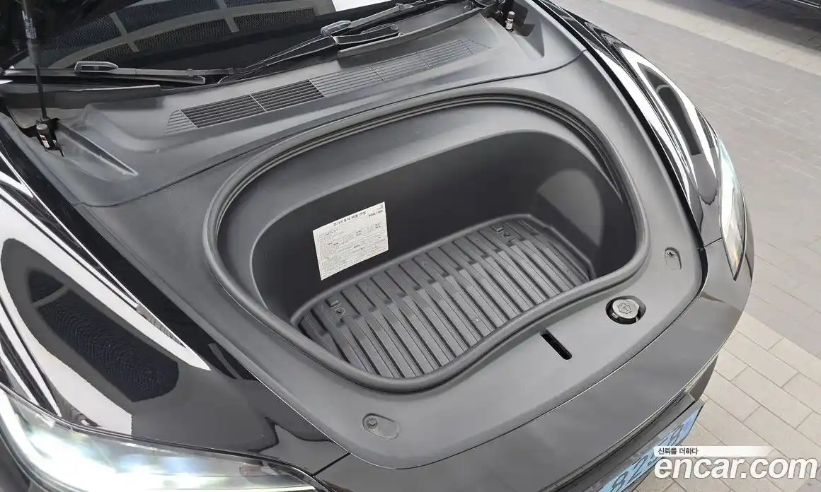 Tesla Model 3 2024 0.2 автомат (гидро), фото 6 Tesla Model 3 2024 0.2 автомат (гидро), фото 6