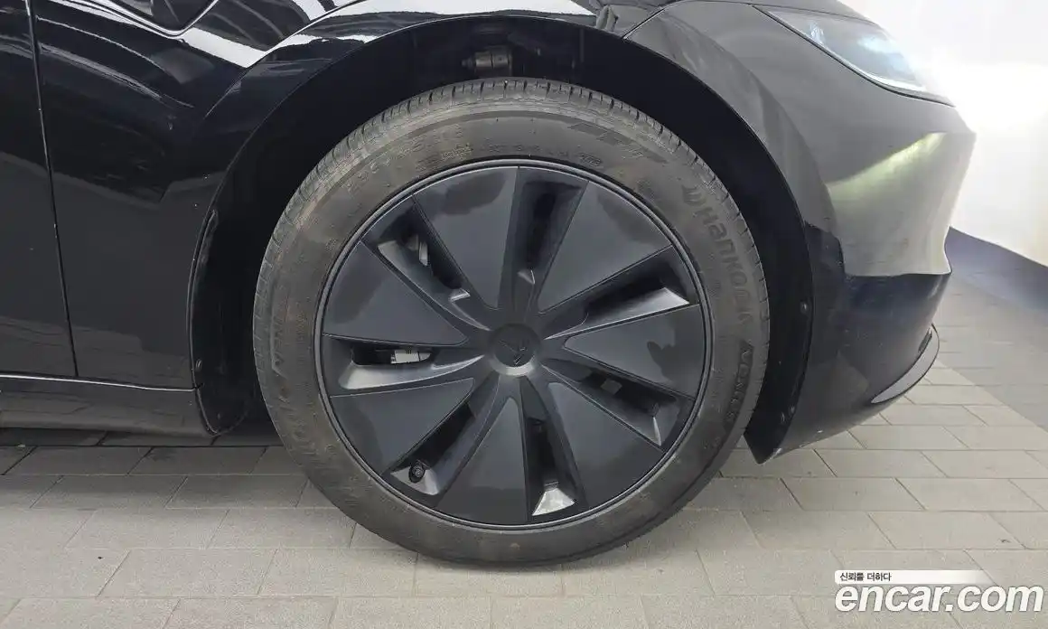 Tesla Model 3 2024 0.2 автомат (гидро), фото 7 Tesla Model 3 2024 0.2 автомат (гидро), фото 7