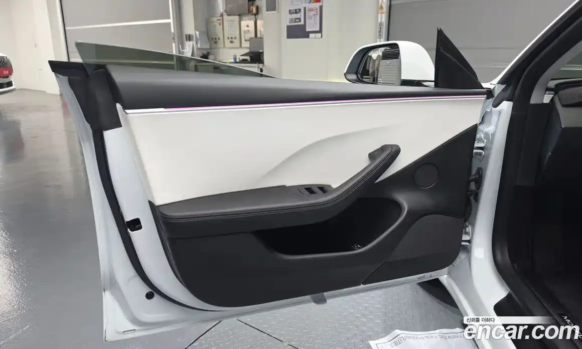 Tesla Model 3 2024 0.2 автомат (гидро), фото 14 Tesla Model 3 2024 0.2 автомат (гидро), фото 14
