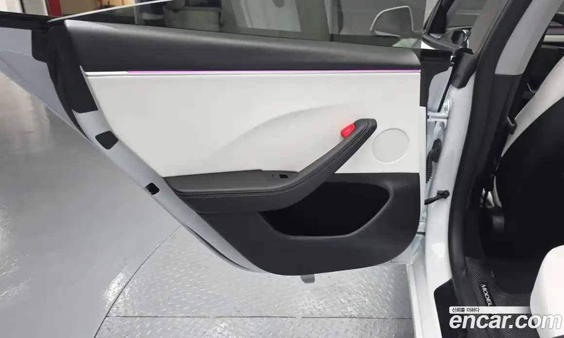 Tesla Model 3 2024 0.2 автомат (гидро), фото 15 Tesla Model 3 2024 0.2 автомат (гидро), фото 15