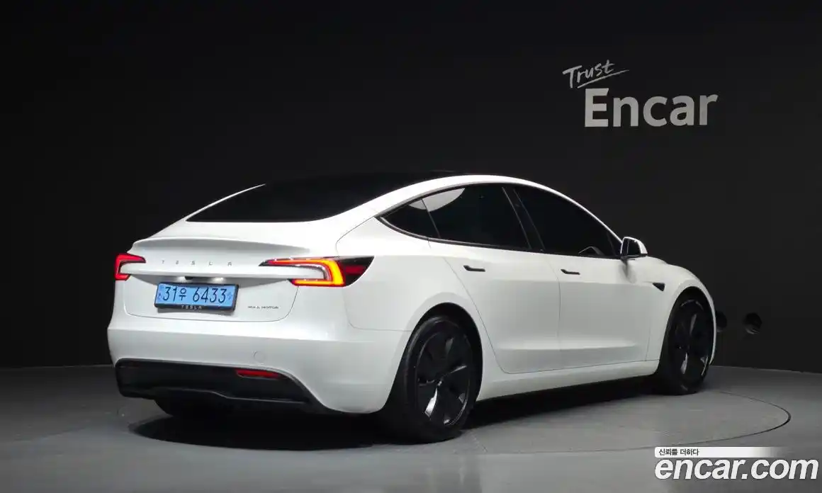 Tesla Model 3 2024 0.2 автомат (гидро), фото 2 Tesla Model 3 2024 0.2 автомат (гидро), фото 2