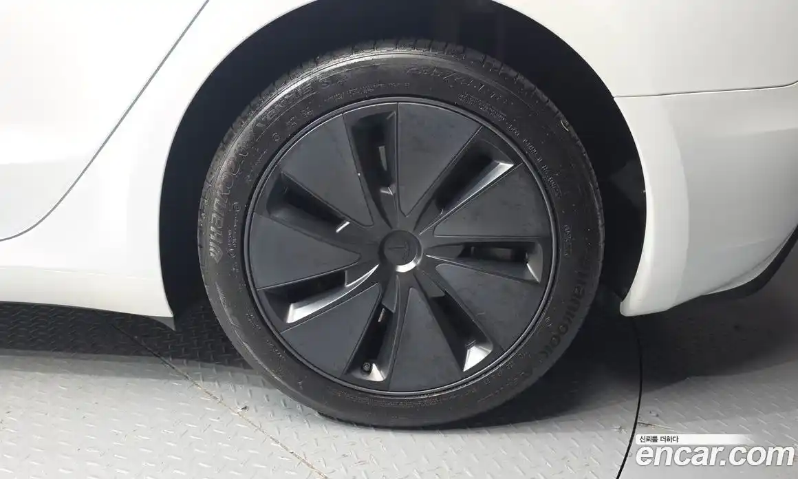 Tesla Model 3 2024 0.2 автомат (гидро), фото 7 Tesla Model 3 2024 0.2 автомат (гидро), фото 7