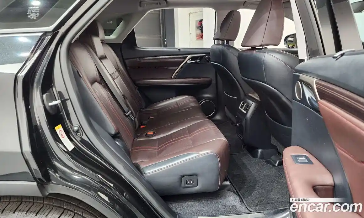 Lexus RX 2019 3.5 автомат (гидро), фото 17