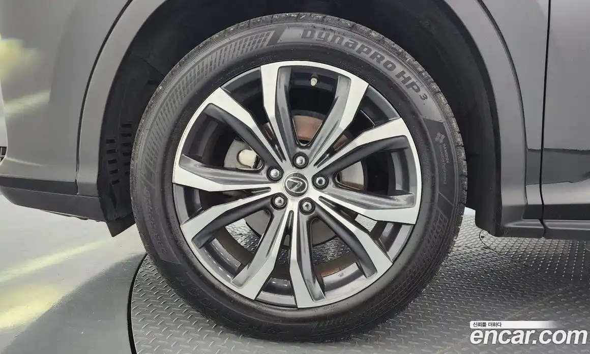 Lexus RX 2019 3.5 автомат (гидро), фото 5