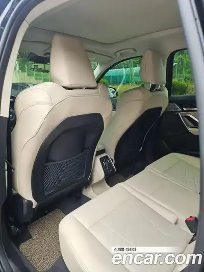 BMW X1 2023 2.0 автомат (гидро), миниатюра 12