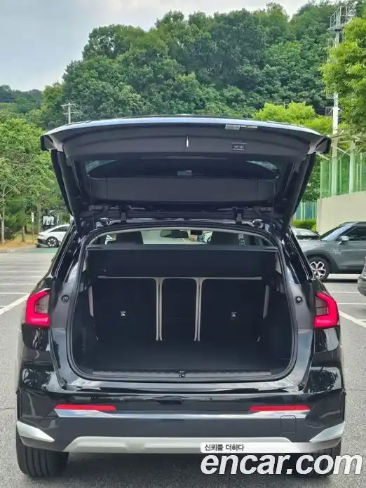 BMW X1 2023 2.0 автомат (гидро), фото 14